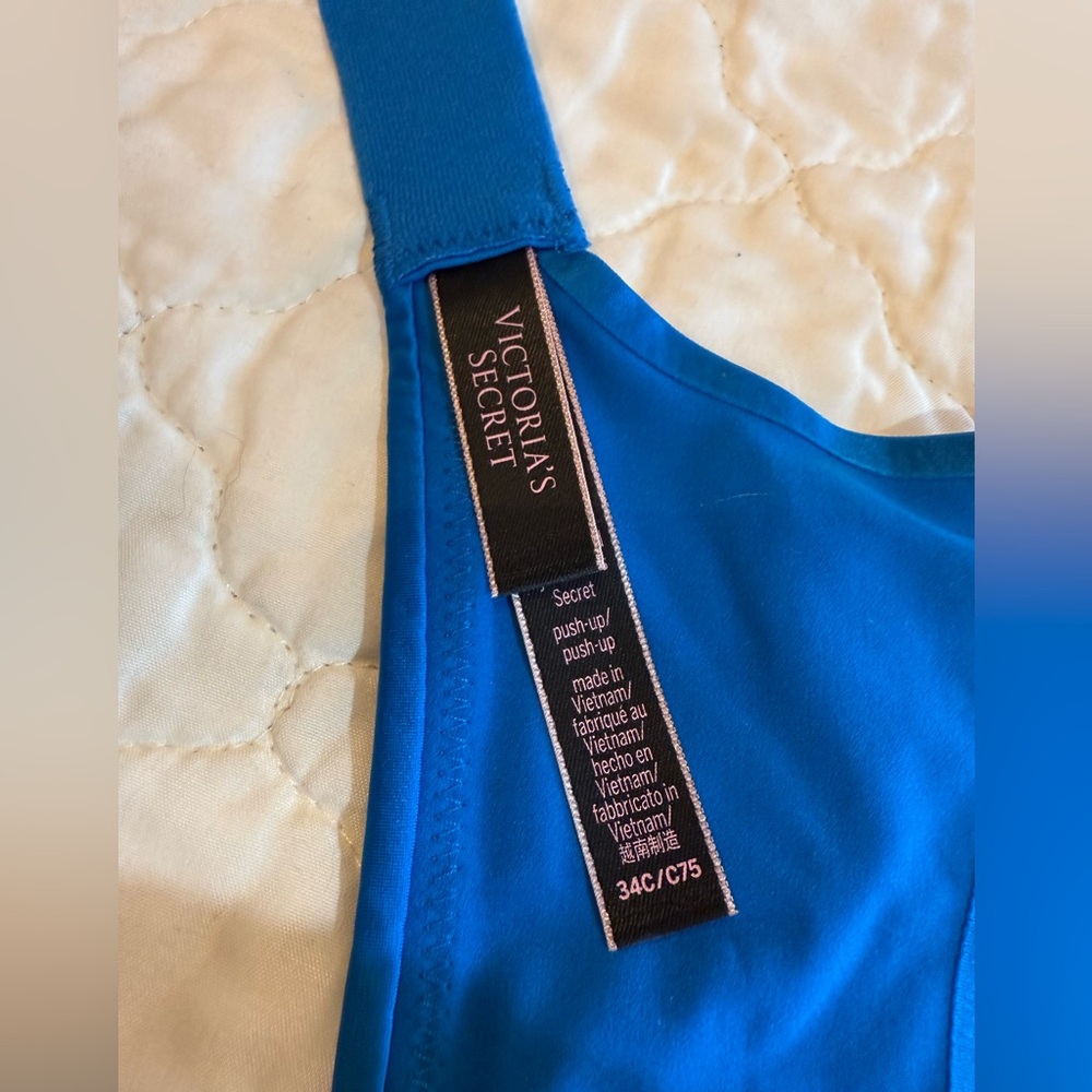 Victoria’s Secret Very Sexy So Obsessed push-up bra - Picture 4 of 6